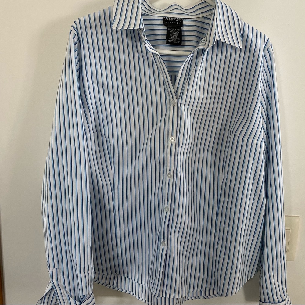 Fitted button down shirt